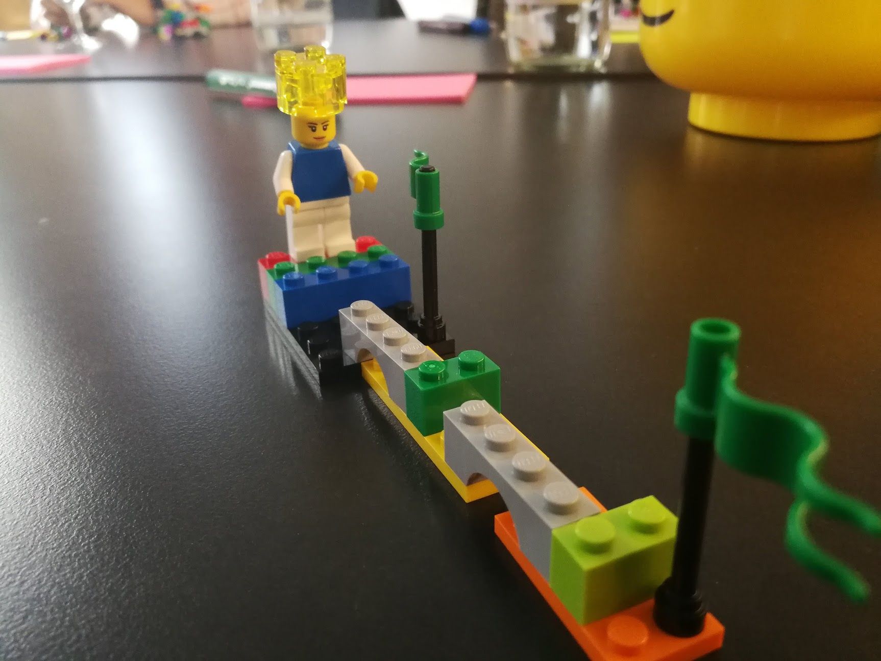 Die 56 Steine des LEGO Serious Play Starter-Sets